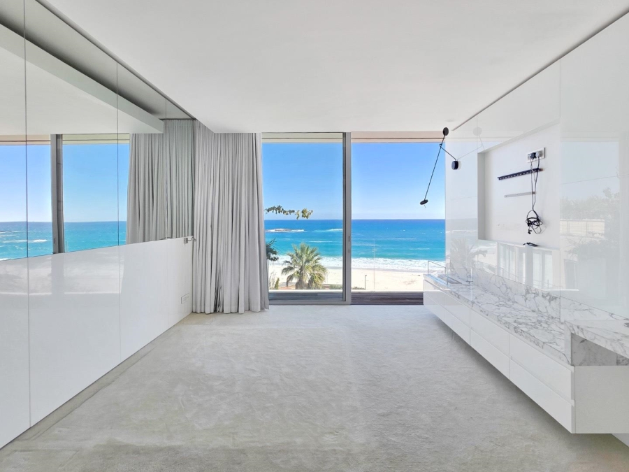 To Let 3 Bedroom Property for Rent in Camps Bay Western Cape